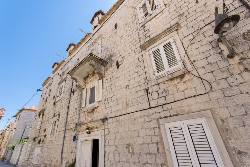 Top-Floor Apartment In Trogir Center Екстериор снимка